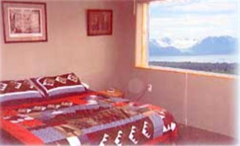 Good Karma Inn Homer Room photo